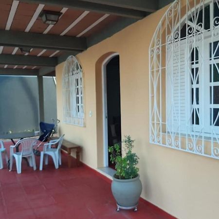 Casa Praia: Ampla Moradia Familiar a 100 Metros do Mar Guarapari Exterior photo