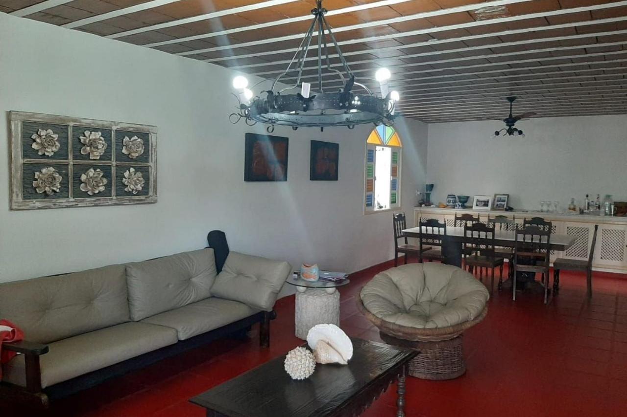Casa Praia: Ampla Moradia Familiar a 100 Metros do Mar Guarapari Exterior photo
